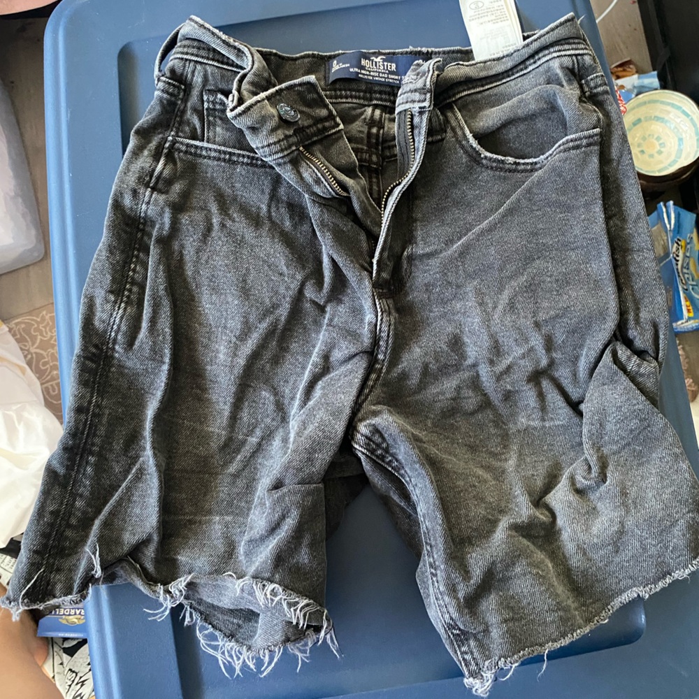 Hollister black denim high waisted shorts